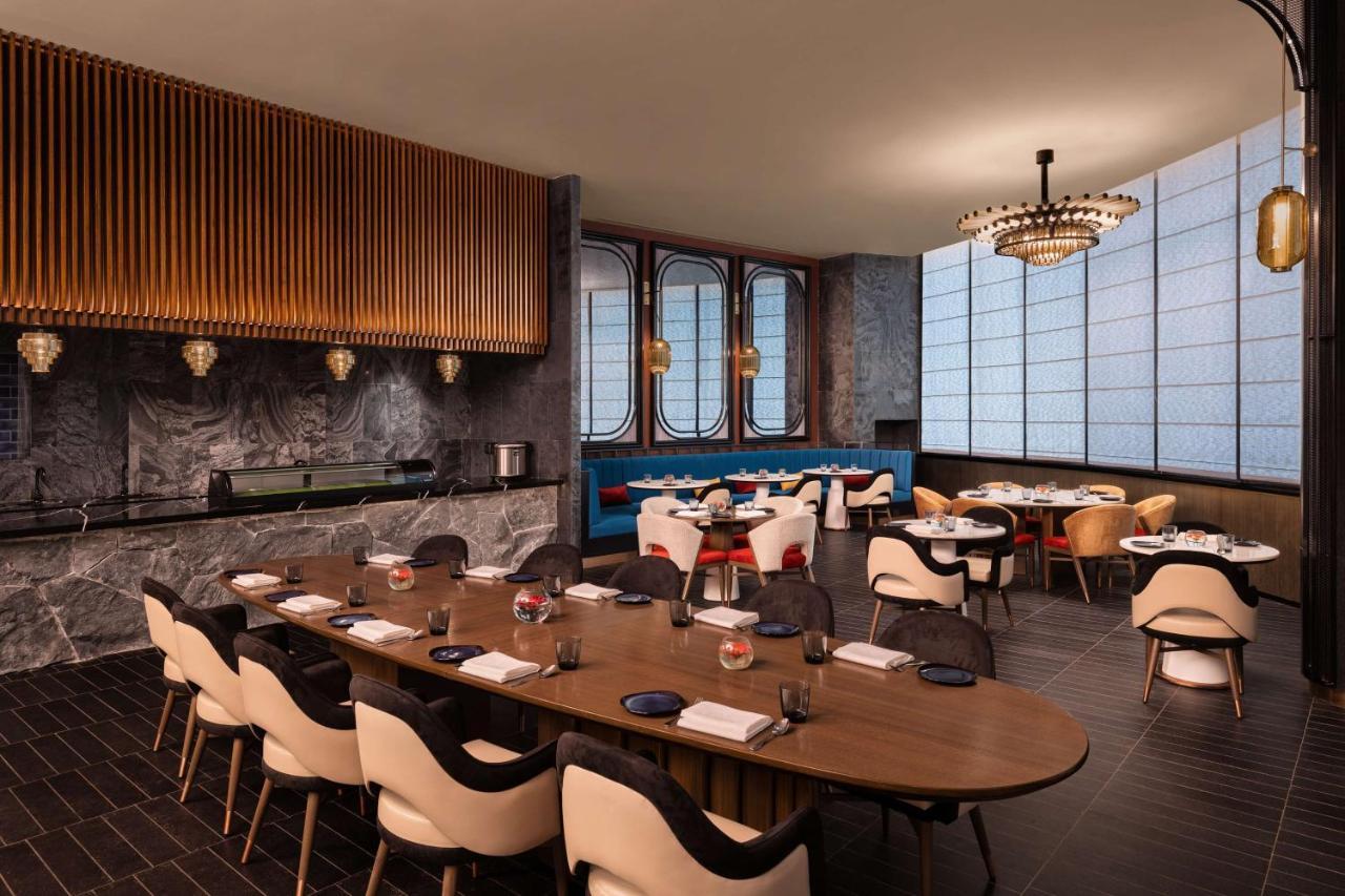 Radisson Mumbai Goregaon Esterno foto